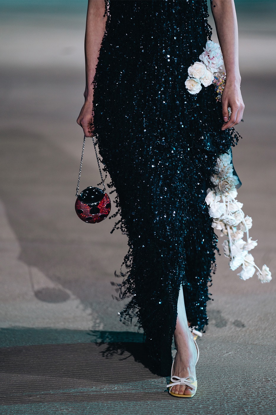 Dior jonathan anderson Cruise 2027 Runway Show info