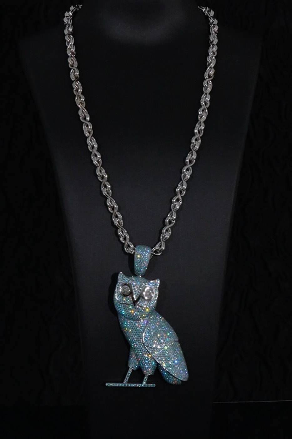 Drake Commemorates the 'ICEMAN' Era With Custom Alex Moss Diamond Pendants 