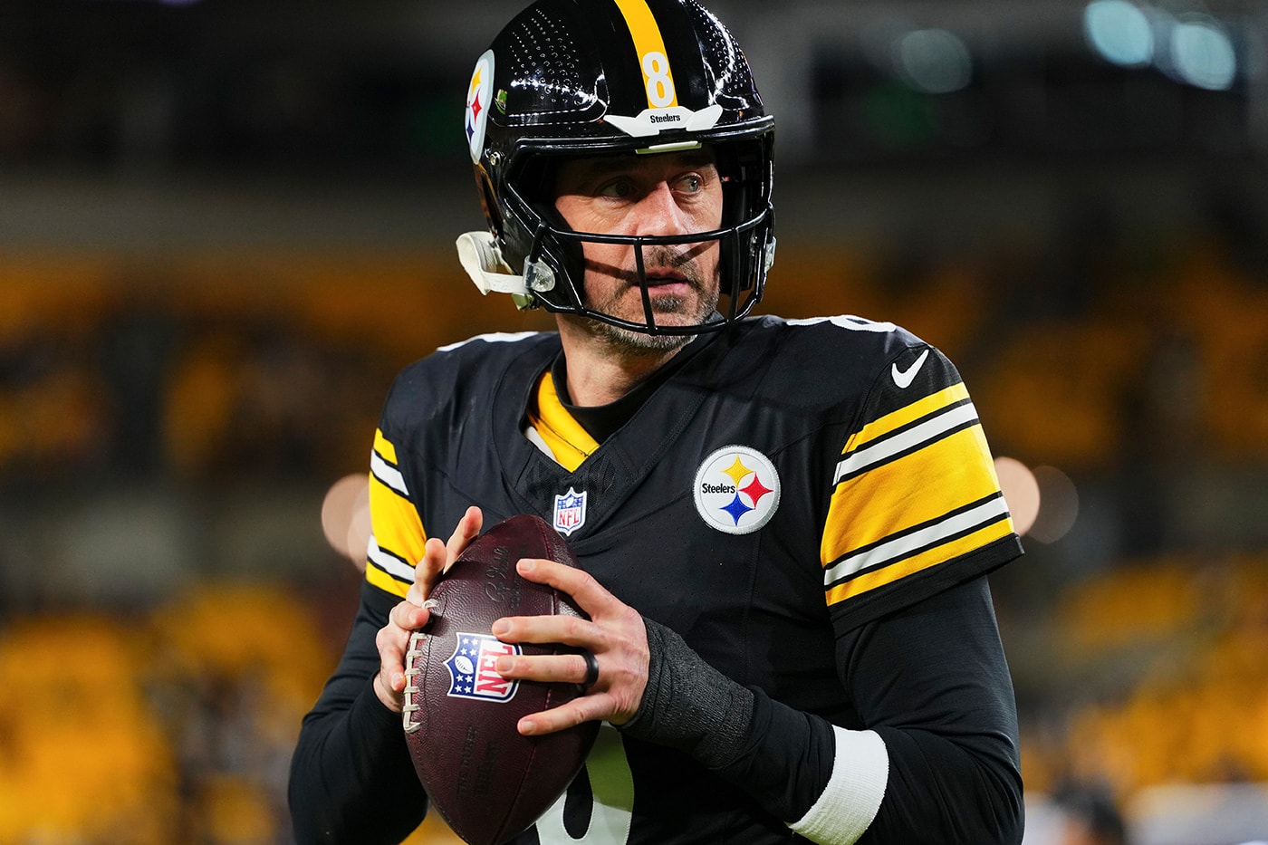 Aaron Rodgers Signs 1-Year, $25 Million USD Deal To Return to the Pittsburgh Steelers nfl qb quarterback