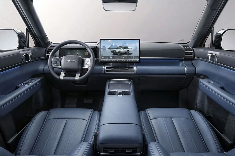 BYD Ti7 seven-seat plug-in hybrid SUV for the UK market