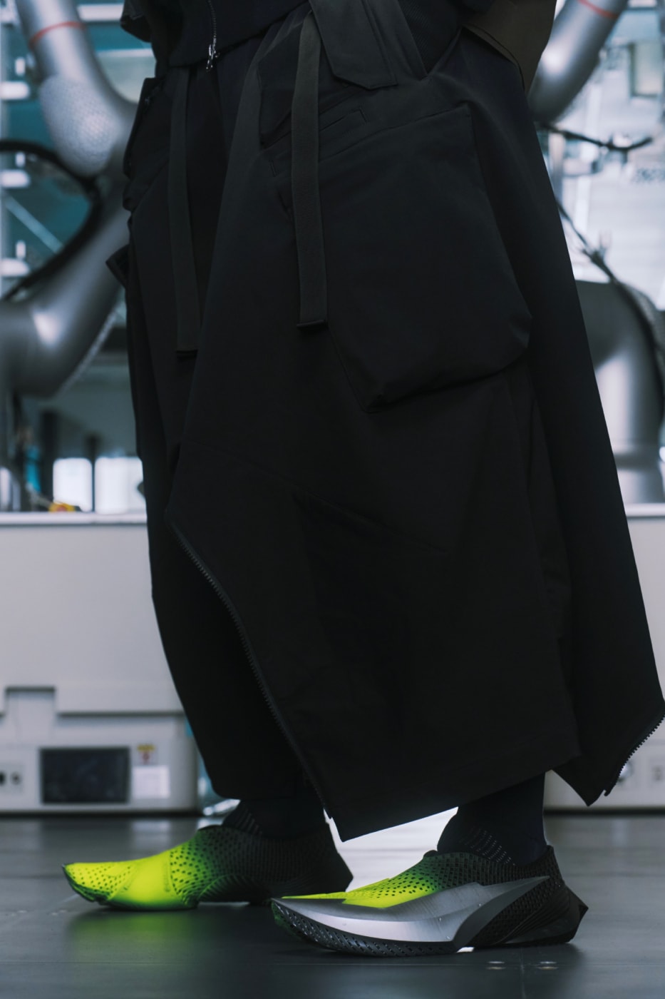 ACRONYM aliveform 3d printed shoe the Blade Release Info