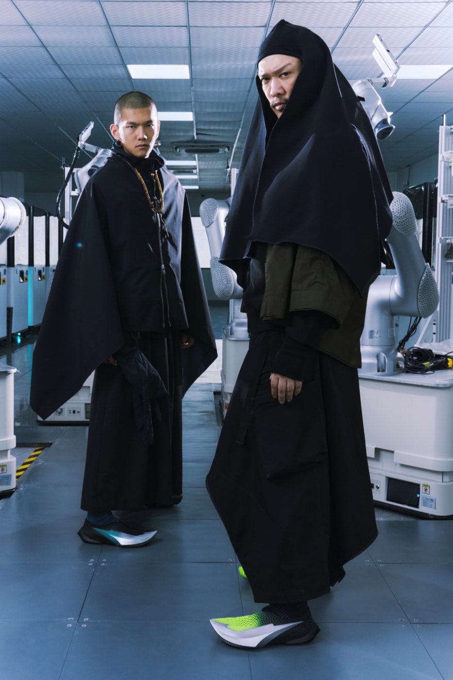 ACRONYM aliveform 3d printed shoe the Blade Release Info
