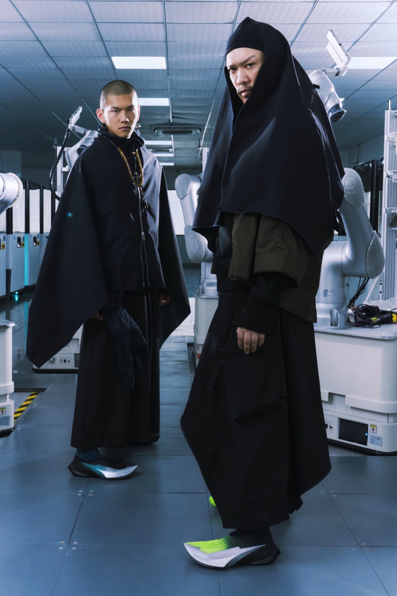 ACRONYM aliveform 3d printed shoe the Blade Release Info
