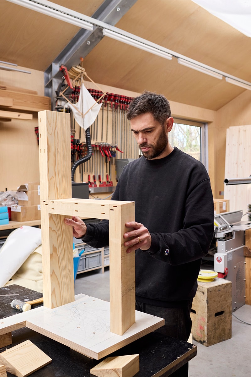 Max Lamb Makes Material Go Further With The "Min Chair" 