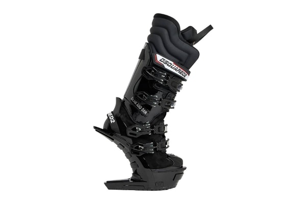  DSQUARED2 SHE DO HE DO2 SKI BOOT Official Images