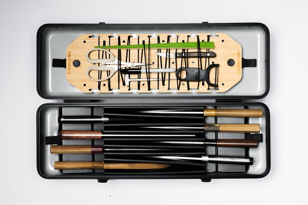 matt abergel Shinogi Case 15-25 Knife Storage System Release Info