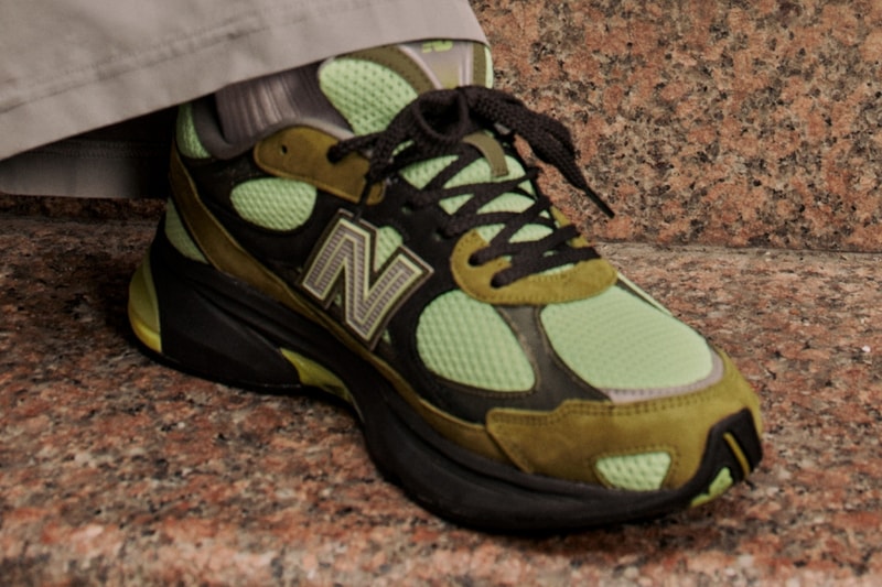 New Balance 2010 in Sea Moss and Afterglow colorway, featuring textured mesh upper and earthy palette - detail view 2