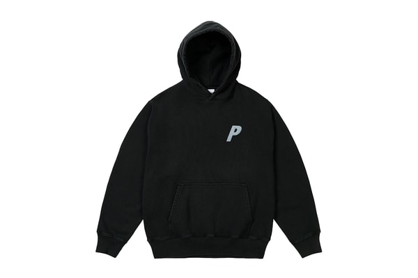 Everything Dropping at Palace This Week Summer 2026 drop 4 Baggy Carp Short in Black and Flowers. - Big Apple Knit in Flashy Fluro, Navy, Off White - Golf P-Frame 5-Panel Snapback in Black, Navy and White - Rubbed P3 Hoodie in Black, Concrete Grey, Navy, skyline Blue, Deep Green rizla collab
