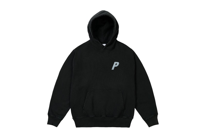 Everything Dropping at Palace This Week Summer 2026 drop 4 Baggy Carp Short in Black and Flowers. - Big Apple Knit in Flashy Fluro, Navy, Off White - Golf P-Frame 5-Panel Snapback in Black, Navy and White - Rubbed P3 Hoodie in Black, Concrete Grey, Navy, skyline Blue, Deep Green rizla collab