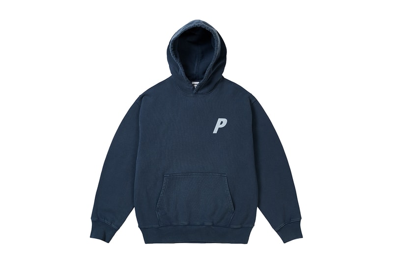 Everything Dropping at Palace This Week Summer 2026 drop 4 Baggy Carp Short in Black and Flowers. - Big Apple Knit in Flashy Fluro, Navy, Off White - Golf P-Frame 5-Panel Snapback in Black, Navy and White - Rubbed P3 Hoodie in Black, Concrete Grey, Navy, skyline Blue, Deep Green rizla collab