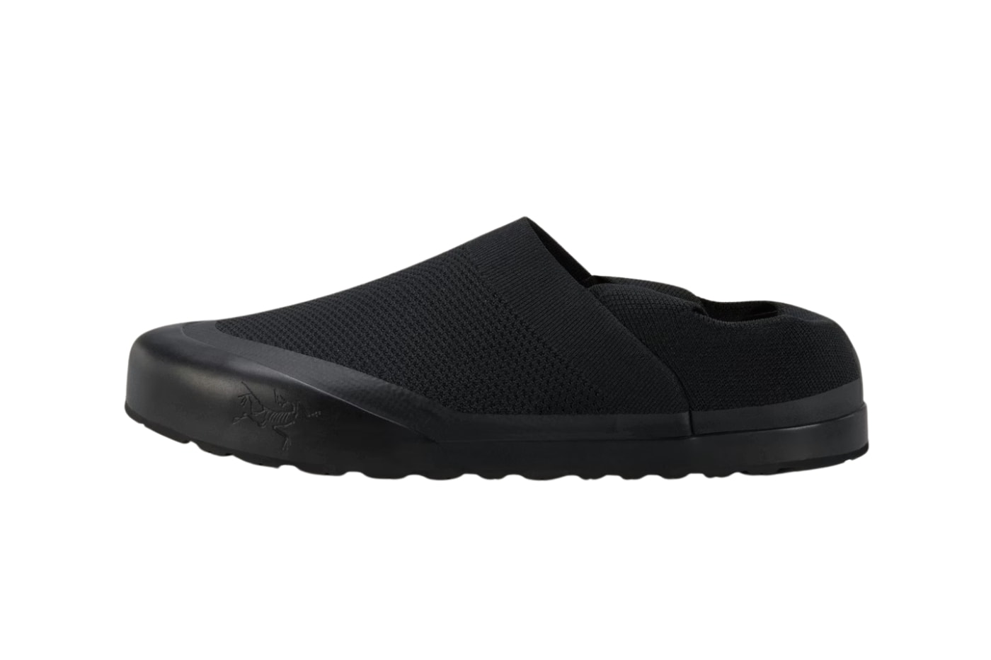 Arc'teryx Kragg Aura Mules Release Info Black Sapphire Habitat Sea Salt Vibram Megagrip