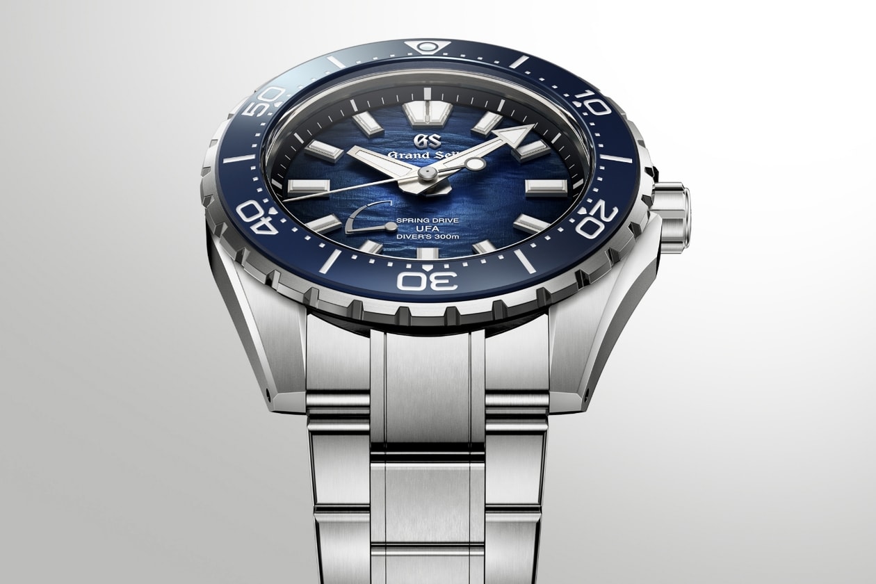 Grand Seiko Spring Drive U.F.A. Ushio 300 Diver Info SLGB023 Ushio Blue SLGB025 Ushio Green