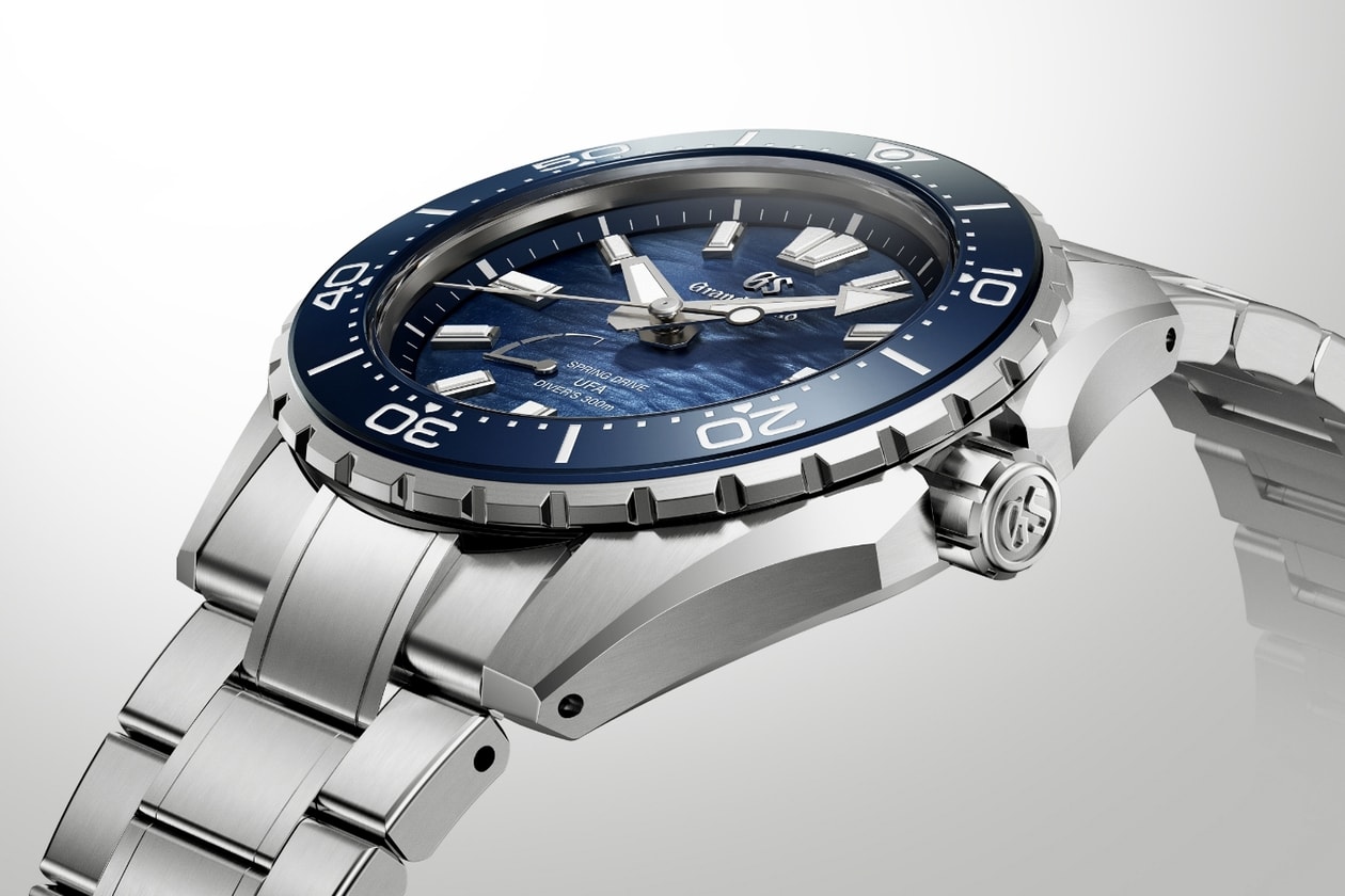 Grand Seiko Spring Drive U.F.A. Ushio 300 Diver Info SLGB023 Ushio Blue SLGB025 Ushio Green