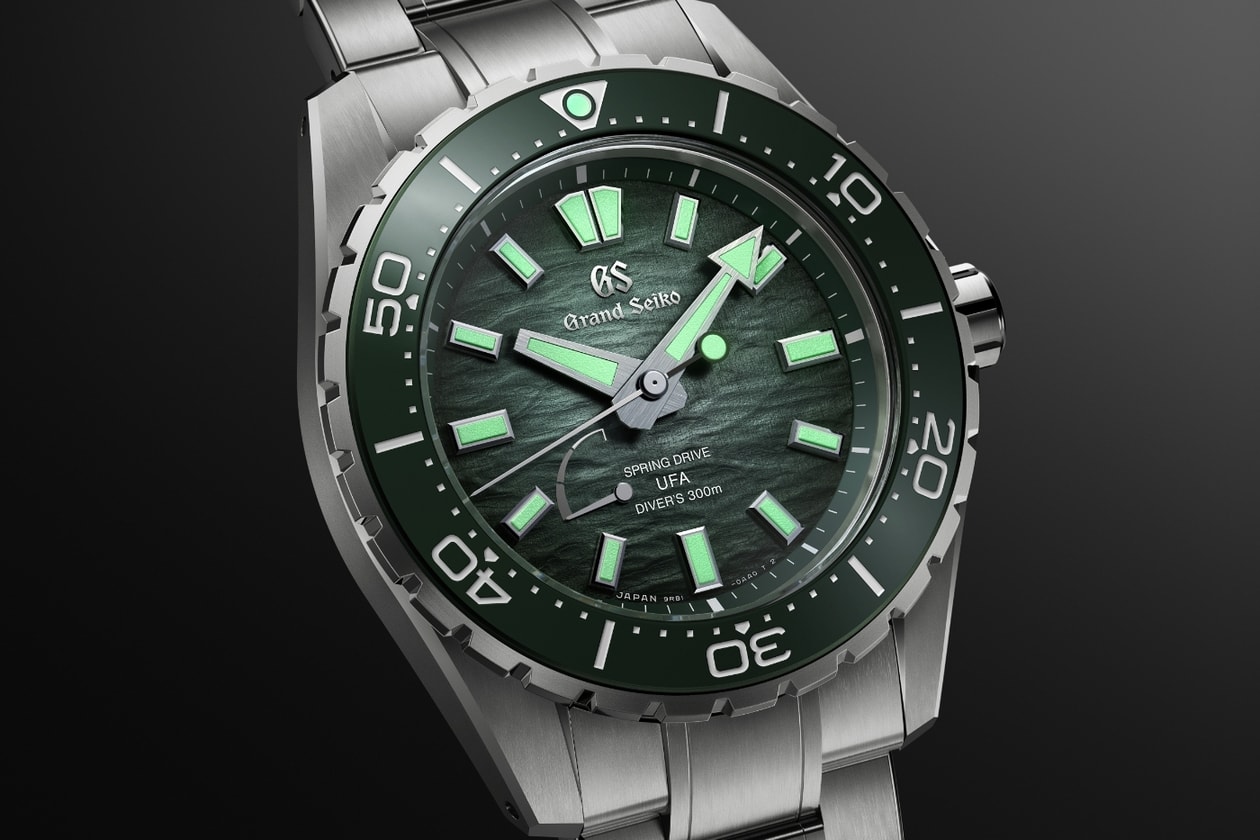 Grand Seiko Spring Drive U.F.A. Ushio 300 Diver Info SLGB023 Ushio Blue SLGB025 Ushio Green