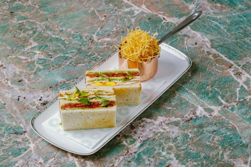 Tiffany & Co Blue Box Café Lee Gardens Hong Kong  Menu Opening Info Chef Agustin Balbi Breakfast at Tiffany's Afternoon Tea All Day cafe Menu