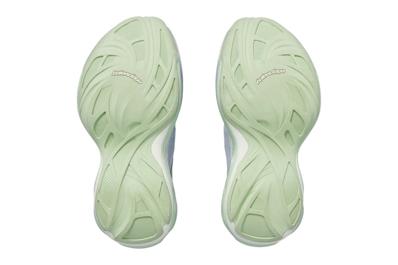 Balenciaga Jet Sneaker Pierpaolo Piccioli  “Eggshell/Lime” “White/Blue/Black” “Eggshell” “Black” “Light Blue/Lilac/Lime” “Eggshell/Strawberry Pink” “Eggshell” “Black”