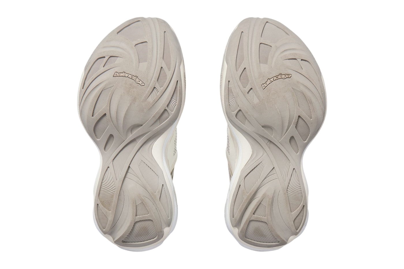 Balenciaga Jet Sneaker Pierpaolo Piccioli  “Eggshell/Lime” “White/Blue/Black” “Eggshell” “Black” “Light Blue/Lilac/Lime” “Eggshell/Strawberry Pink” “Eggshell” “Black”