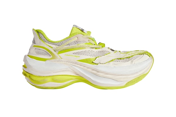 Balenciaga Jet Sneaker Pierpaolo Piccioli  “Eggshell/Lime” “White/Blue/Black” “Eggshell” “Black” “Light Blue/Lilac/Lime” “Eggshell/Strawberry Pink” “Eggshell” “Black”