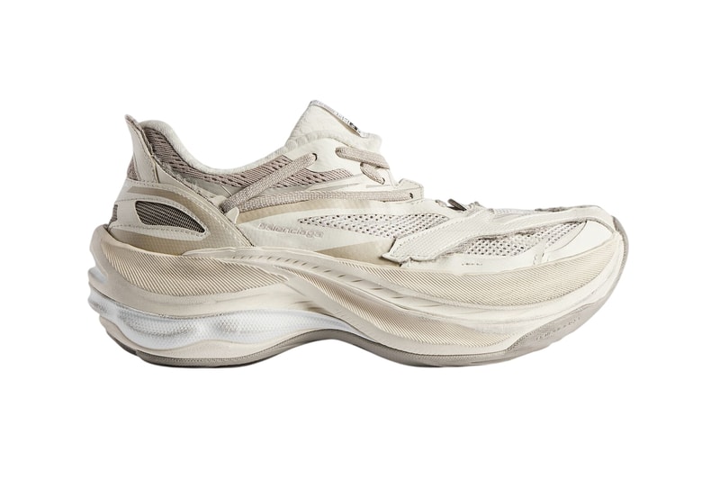Balenciaga Jet Sneaker Pierpaolo Piccioli  “Eggshell/Lime” “White/Blue/Black” “Eggshell” “Black” “Light Blue/Lilac/Lime” “Eggshell/Strawberry Pink” “Eggshell” “Black”
