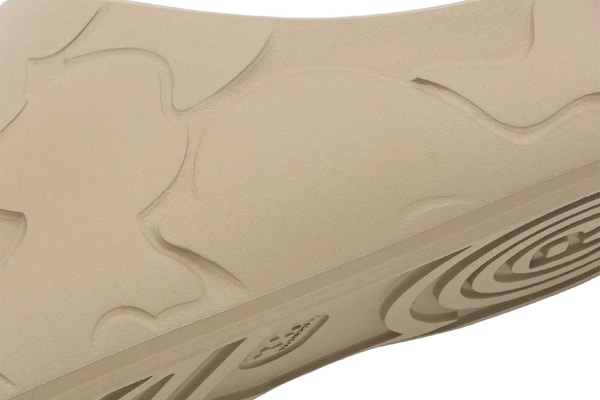 BAPE Slides Camo pack beige black Release Info