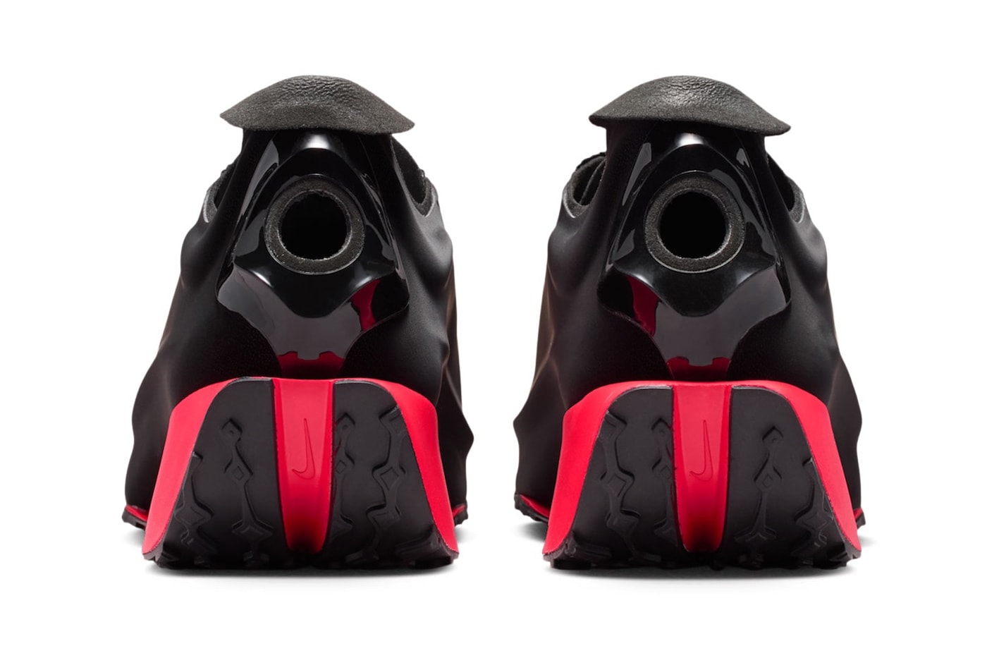 Nike First Sight Noir "Black/Bright Crimson" Black/Bright Crimson-Metallic Dark Grey HQ2409-004