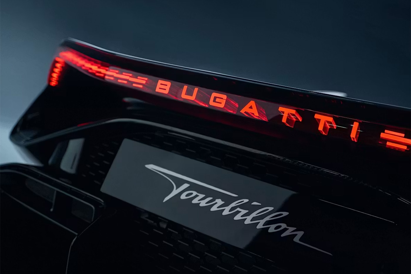 Bugatti Programme Solitaire Chiron-based one-off hypercar blending Bolide and Tourbillon design cues
