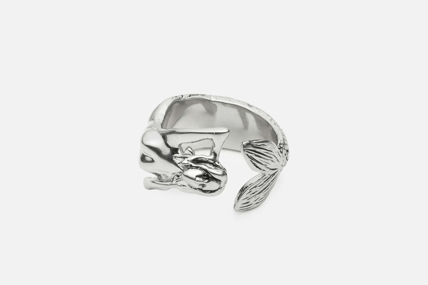 MM6 Maison Margiela new collection at HBX