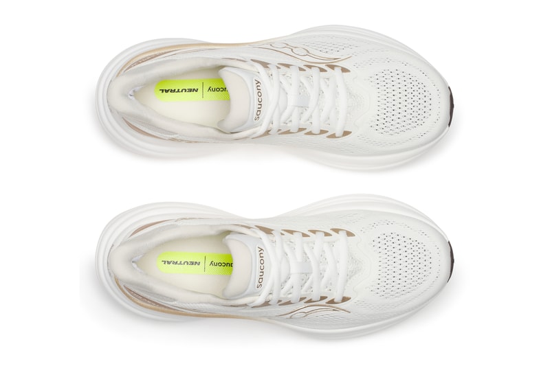 Saucony Triumph 24  S100997-1019 Quartz/Anchor S100999-1019 Ivory/Eggshell Release info