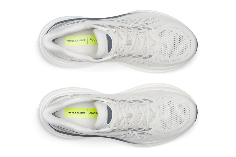 Saucony Triumph 24  S100997-1019 Quartz/Anchor S100999-1019 Ivory/Eggshell Release info