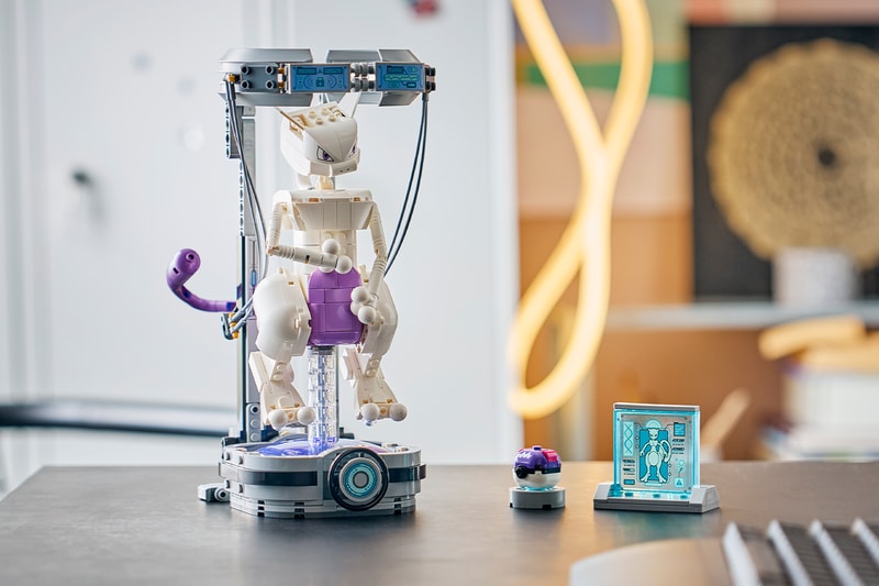 LEGO and Pokémon Unveil Interactive SMART Play Sets pikachu charizard mew mewtwo
