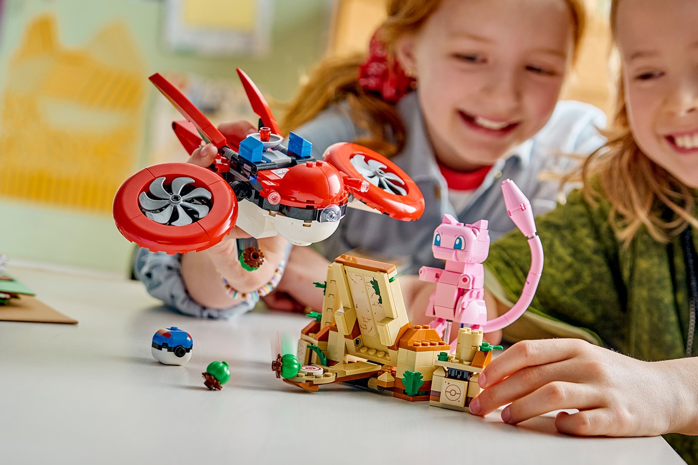 LEGO and Pokémon Unveil Interactive SMART Play Sets pikachu charizard mew mewtwo LEGO and Pokémon Unveil 12 New SMART Play Sets Featuring Motion-Controlled Battle Technology