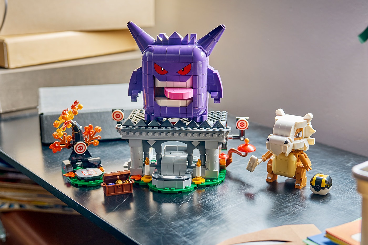 LEGO and Pokémon Unveil Interactive SMART Play Sets pikachu charizard mew mewtwo LEGO and Pokémon Unveil 12 New SMART Play Sets Featuring Motion-Controlled Battle Technology