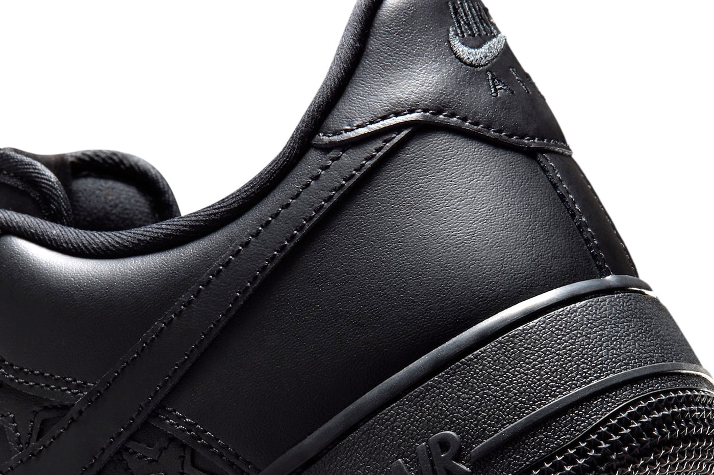 Nike Air Force 1 Low “Black Stars” Release Info Black/Metallic Silver IM5750-001