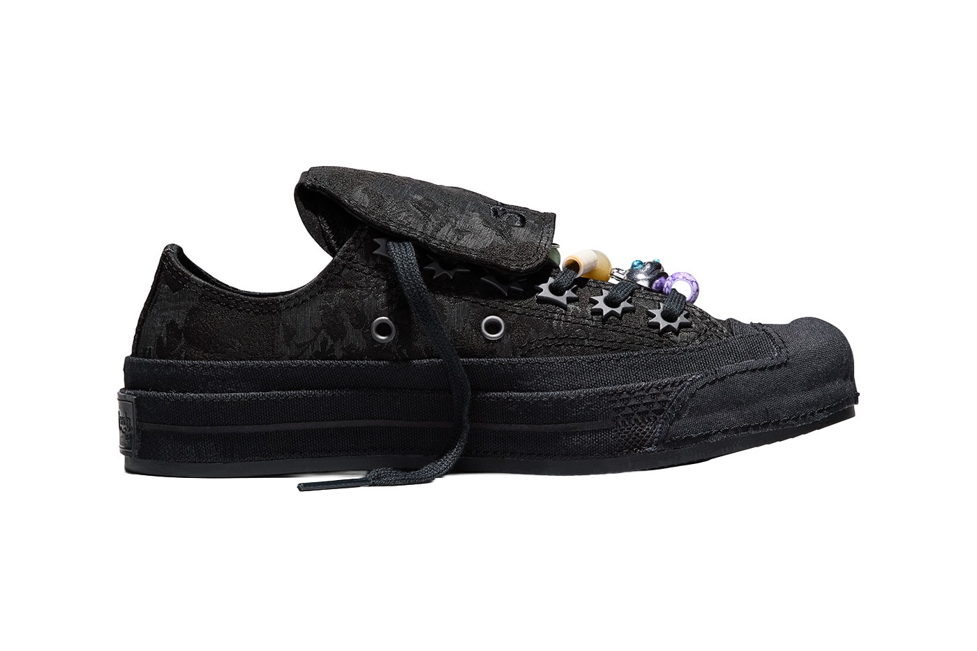 Converse Collina Strada Chuck 70 Collection Collaboration Official Images Release Info Chuck 70 Ox – Mellow Yellow/Lemon Meringue/Antler Chuck 70 Ox – Black Chuck 70 Hi – Mellow Rose/Fire Green/Spinach Chuck 70 XXHi – Black