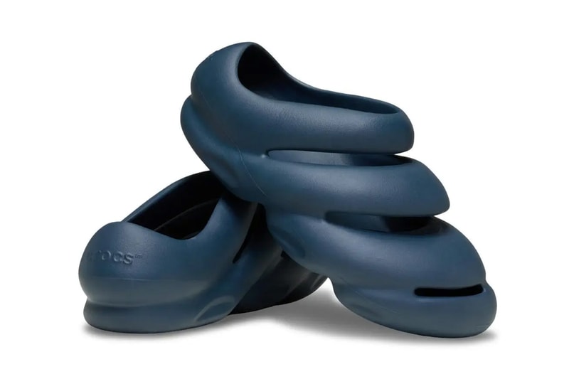 Crocs The Roy "Nightfall" 213756-48L Release Info slip on model crocs shoes