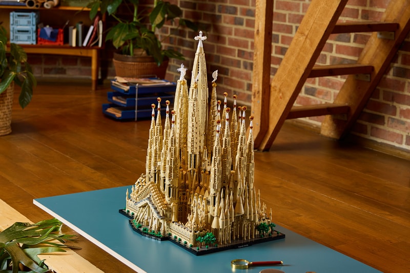 LEGO Unveils Massive Architecture Sagrada Família Set to Honor Antoni Gaudí
