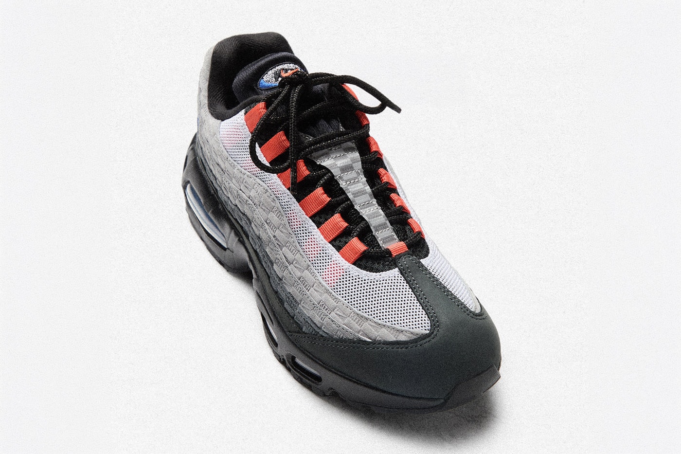 Ronnie Fieg Opens Draw for Kith x Nike Air Max 95 "Knicks" new york city raffle