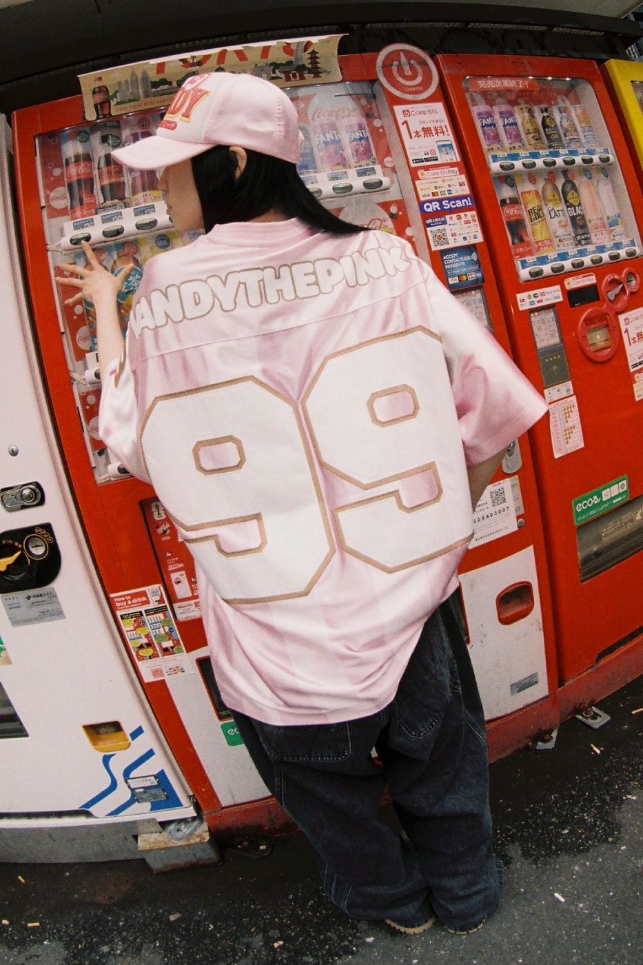 VANDYTHEPINK Summer Drop Limited Edition Trading Cards Release Info 