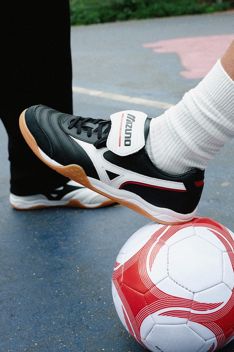 Mizuno Sportstyle Morelia LS OG White D1GA265302 Black D1GA265301 Campaign Release Info