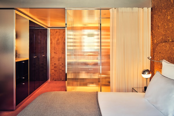 Studio KO Hôtel Bus Palladium Paris Interiors L'Œil de KO 