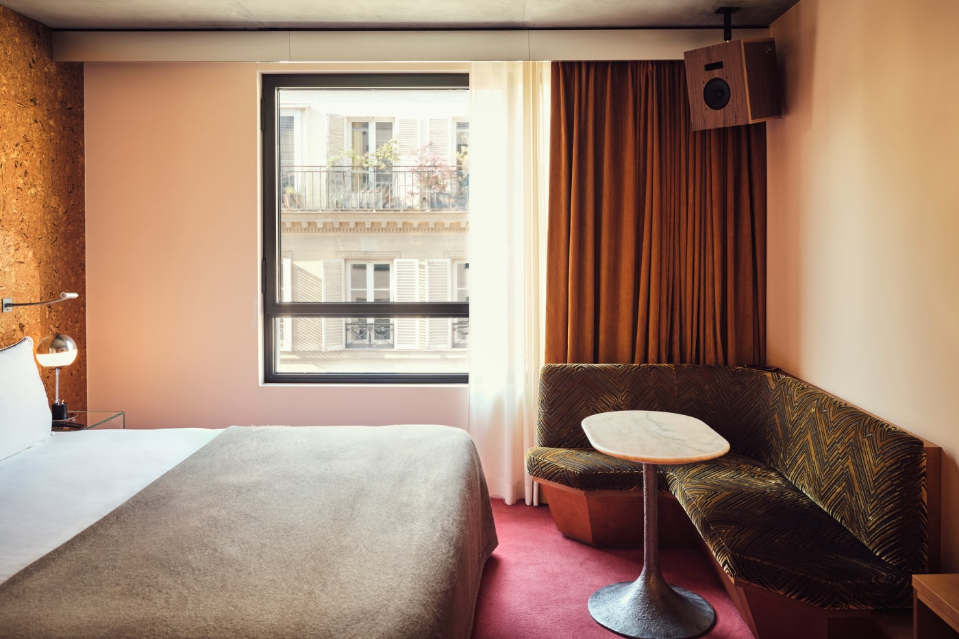 Studio KO Hôtel Bus Palladium Paris Interiors L'Œil de KO 