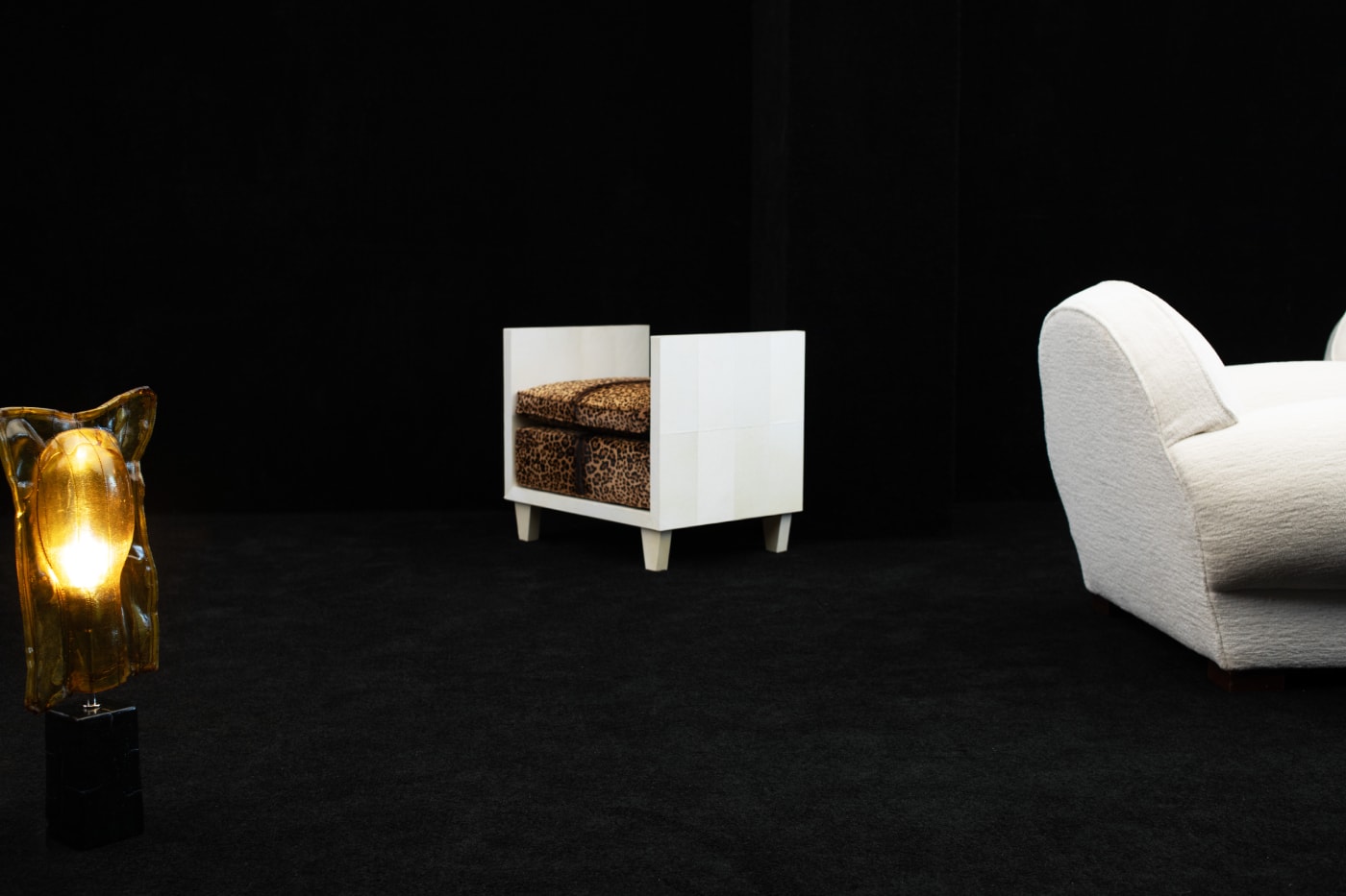 Galerie OM Berlin Opening ‘Partie Une’ Exhibition Info Moana Thies Oscar Gröne Julian Zacharias Eide Jean Prouvé Jean Royère