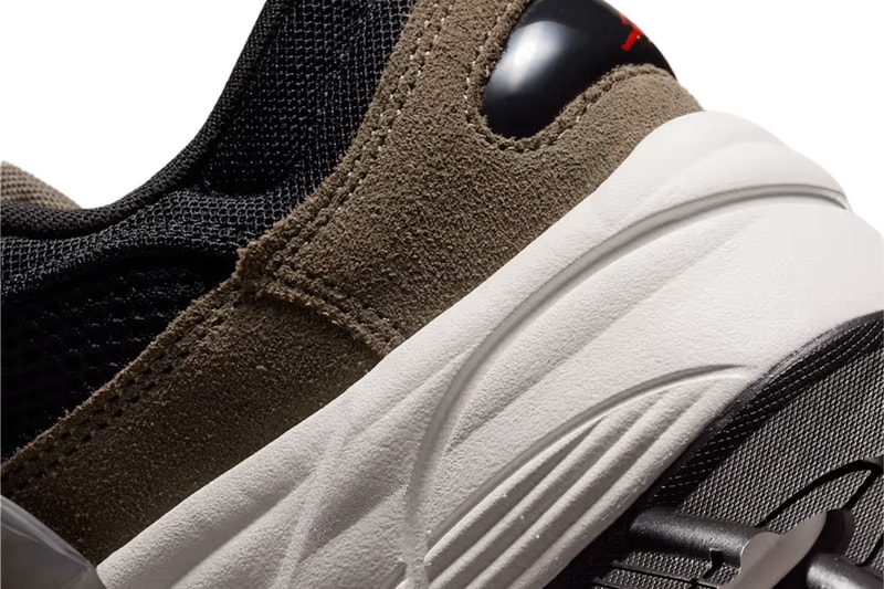 Jordan Trunner O/S Palomino/Black/Phantom/University Red IB3722-202 Release Info