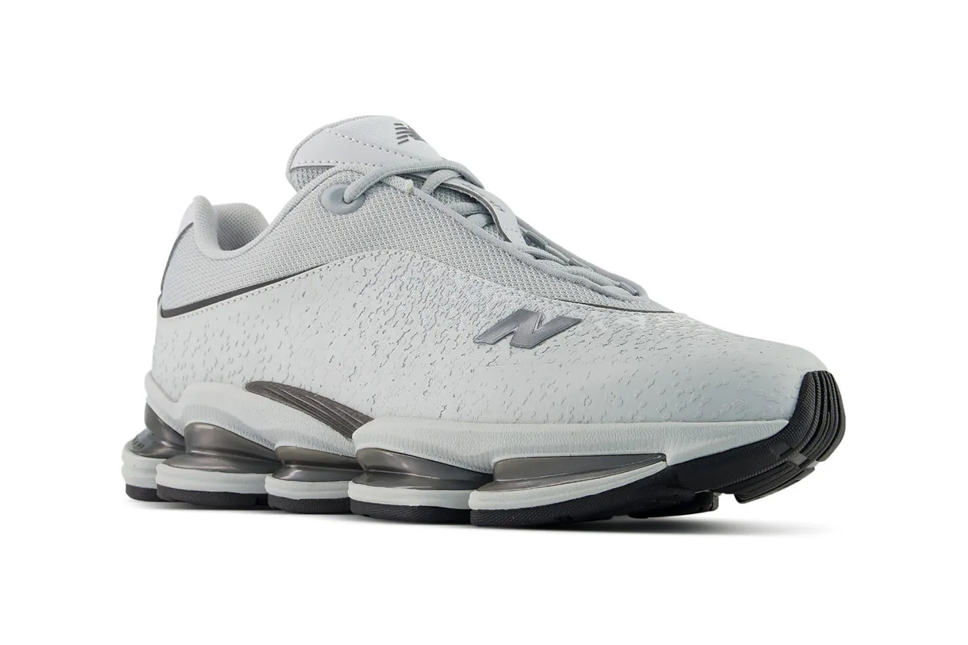 New Balance Unveils the Avant-Garde 2000 Sleek Silhouette grey black colorways two