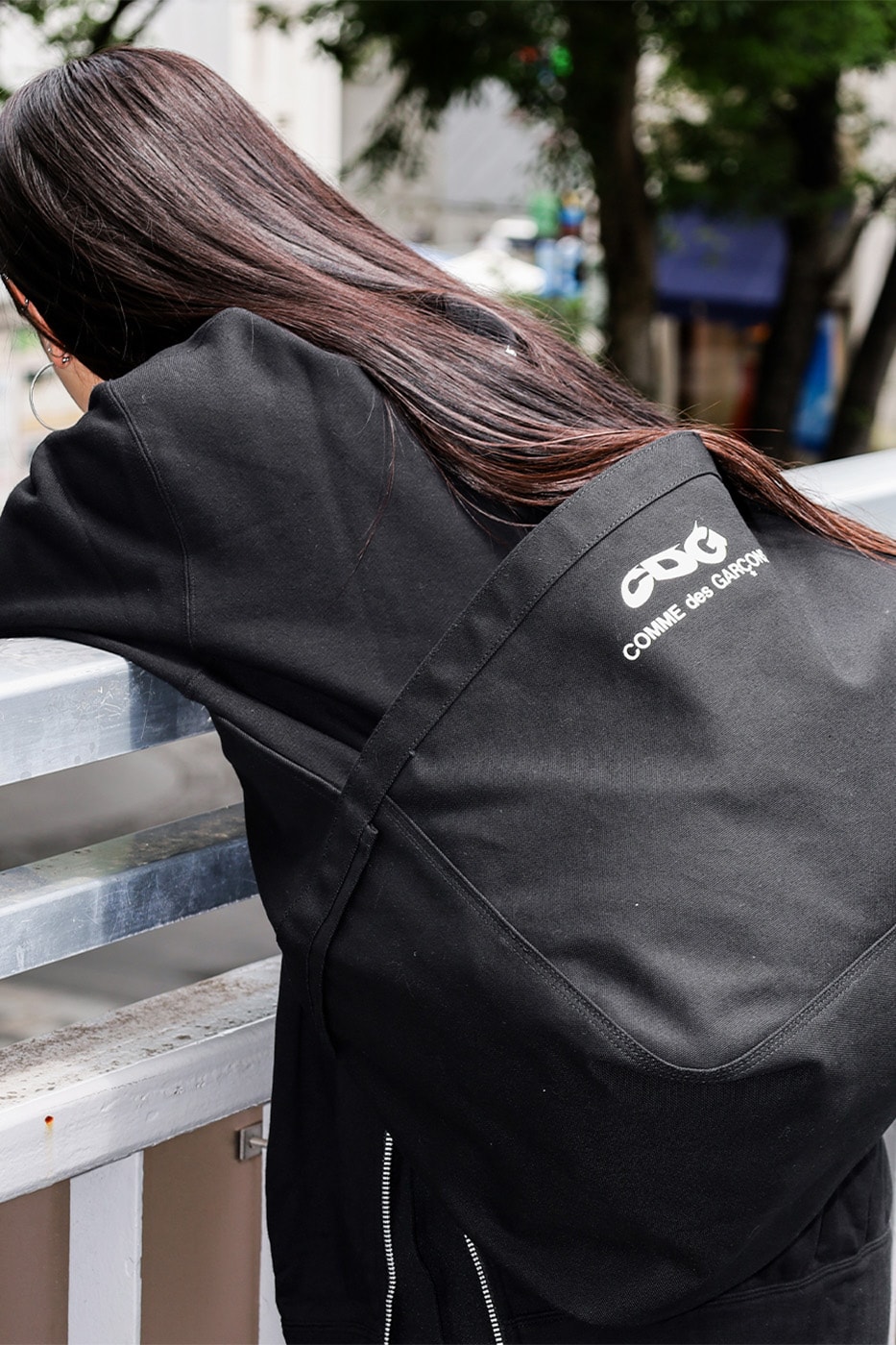 CDG comme des garcons Postman Bag Return Release Info