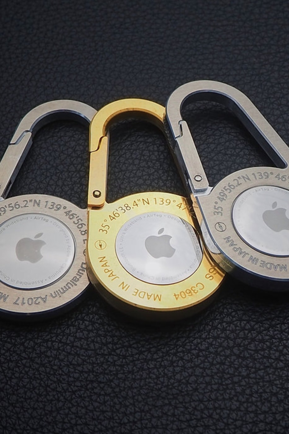 Saegusa Design AirTag Carabiner in brass, stainless steel and Duralumin for minimalist everyday carry