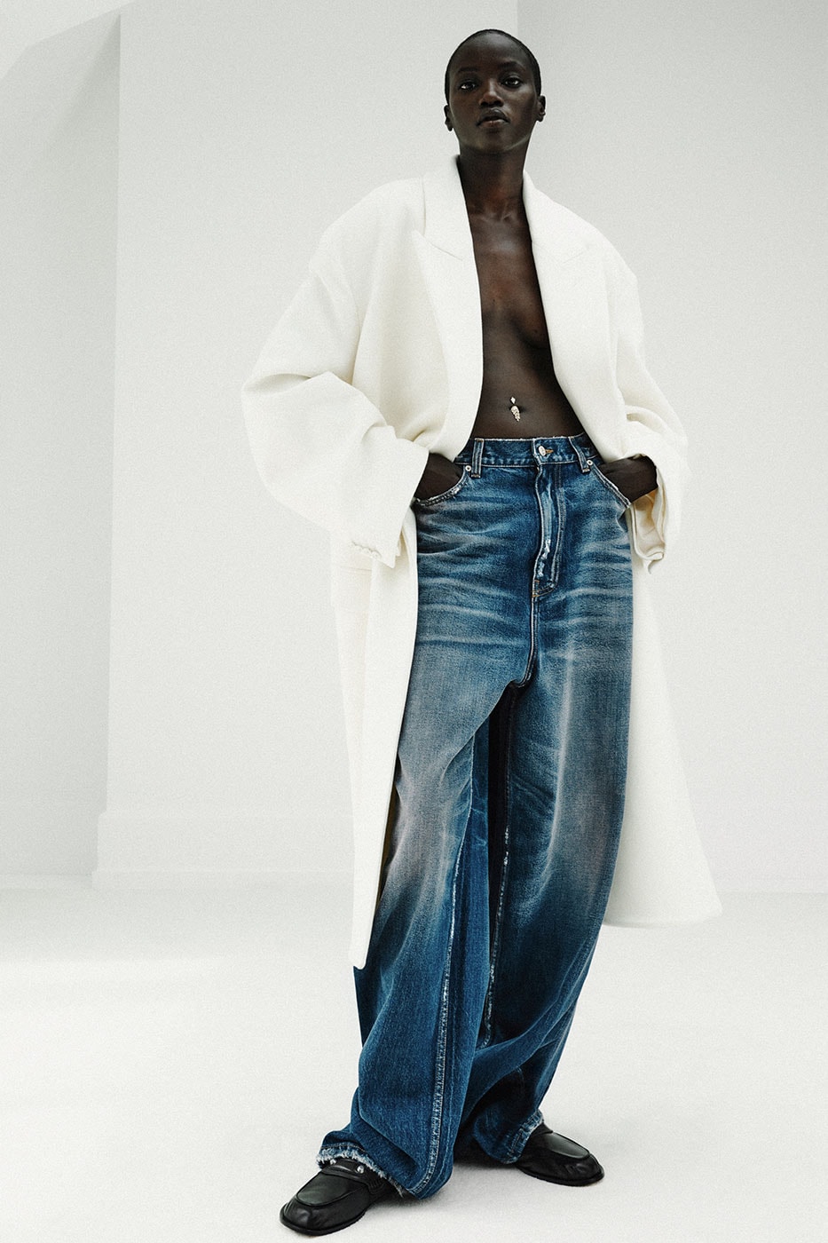 Balenciaga Unveils Spring 2027 Exploring the Concept of "Unsized" pierpaolo piccioli
