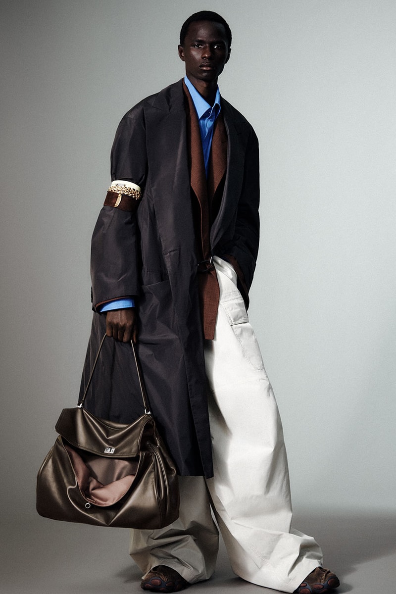 Balenciaga Unveils Spring 2027 Exploring the Concept of "Unsized" pierpaolo piccioli