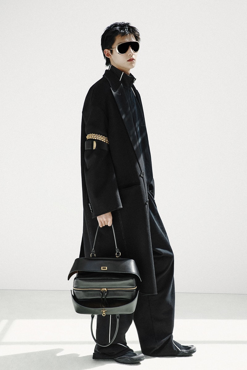 Balenciaga Unveils Spring 2027 Exploring the Concept of "Unsized" pierpaolo piccioli