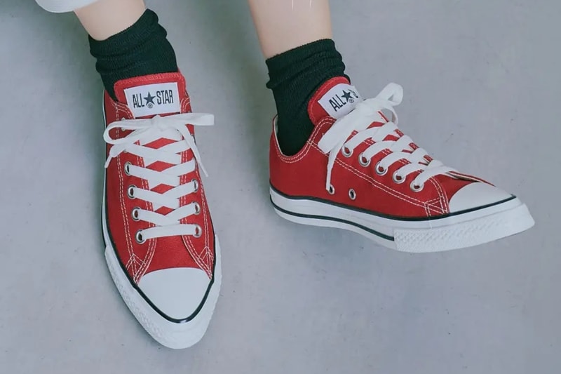 Converse All Star POINTEDTOE Ox in canvas with sharpened toe geometry and rubber toe cap detail - detail view 3